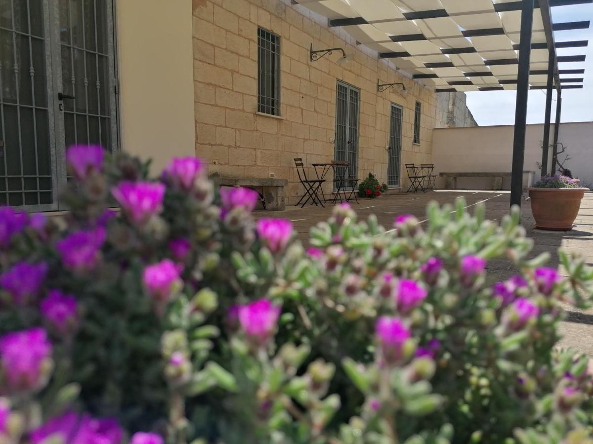Nicuzza Acomodação com café da manhã Martano Exterior foto