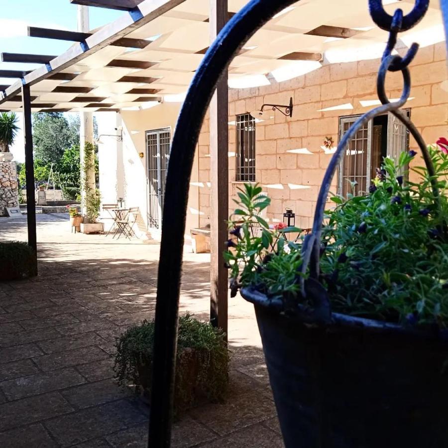 Nicuzza Acomodação com café da manhã Martano Exterior foto
